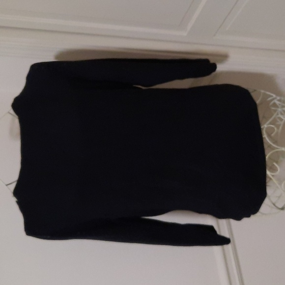 Ruby Rd. Top - Picture 2 of 6